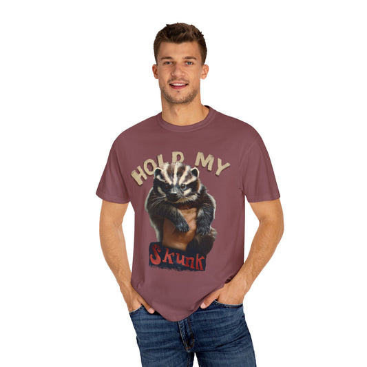 Hold My Skunk Unisex T-Shirt